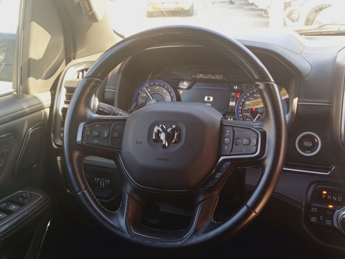 RAM 1500 NEW RAM 1500 CREW CAB LIMITED 5.7L MN