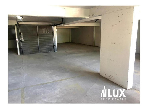 Cochera Venta O Alquiler Avenida Pellegrini 3400