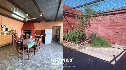 Venta Casa De 3 Dormitorios En Frondizi 1700