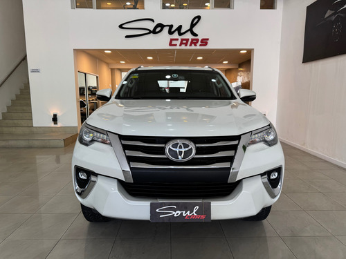 Toyota Hilux Sw4 2.8 Srx 177cv 4x4 7as At