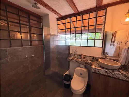 Finca Para La Venta En Ubicación Muy Privilegiada.