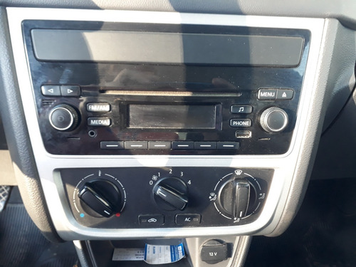 Imagen 4 de 8 de Volkswagen Gol Trend 1.6 Pack 1