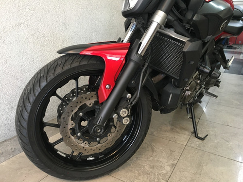 Imagen 11 de 15 de Yamaha Mt 07 2016 - Palermo Bikes