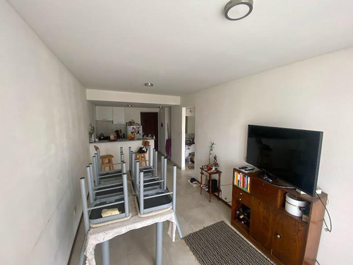 Departamento En Echesortu De 1 Dormitorio