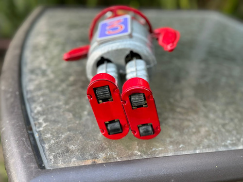 Robot Antiguo De Hojalata De Cuerda, Falta Llave (Usado)