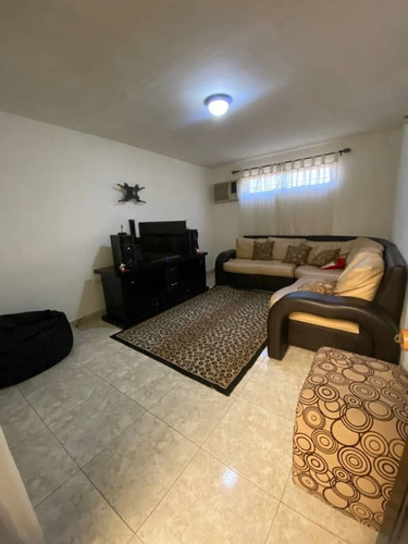 Imagen 6 de 15 de Leal Pérez Vende Townhouse San Diego Laguna Club Solocliente