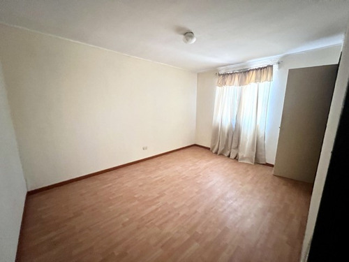 Arriendo Casa Maipu/ Metro Santiago Bueras