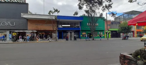 Local En Venta En Chapinero Central. Cod V1197015