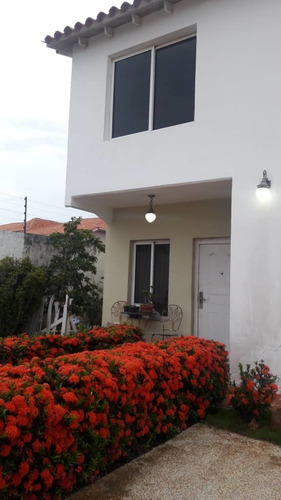 Imagen 2 de 14 de Casa En Vistamar