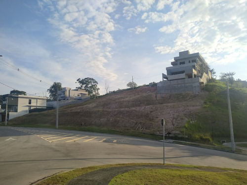 Imagem 8 de 20 de Ref 560 Terreno Com 361m² Area De Lazer Completa Piscina Academia Quadra Salão De Festa Churrasqueira Salão De Jogos Para Seu Conforto E Bem Estar Area Verde Portaria 24 Hs No Condominio Verana- Sjc