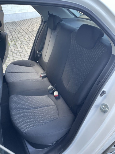Imagem 9 de 13 de Hb20 Comfort 1.0 Flex 12v Completo 2016 Troco E Financio
