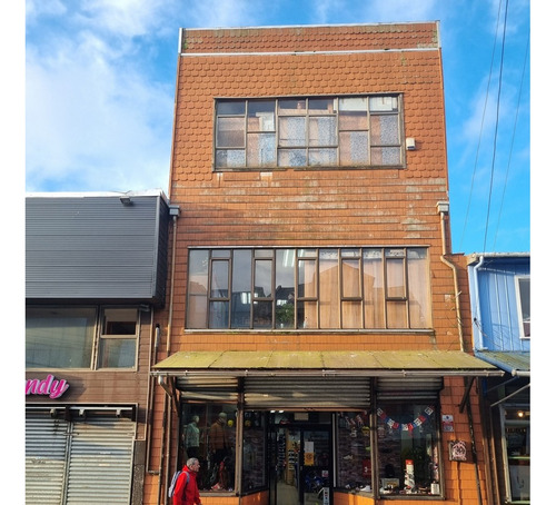 Amplio Y Céntrico Local Comercial En Ancud