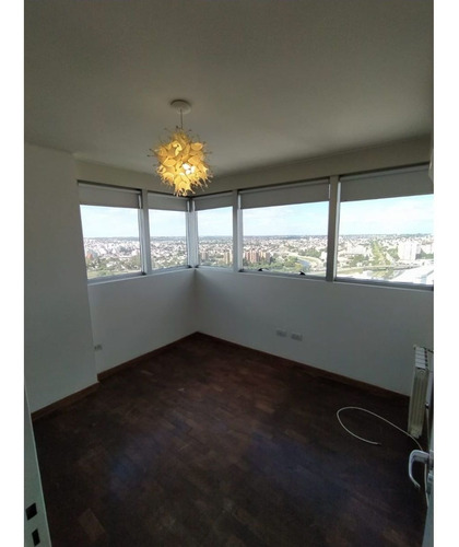 Imagen 6 de 12 de Torre Duomo - Piso 20 + 2 Dormitorios!!