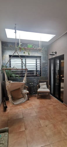 Imagen 23 de 24 de Dueño Vende Hermosa Casa En Excelente Estado, Luminosa Y Con Ubicación Ideal.