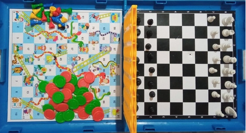 Juego En Caja Plástica Contiene 6 Juegos Mini Diferentes.lea