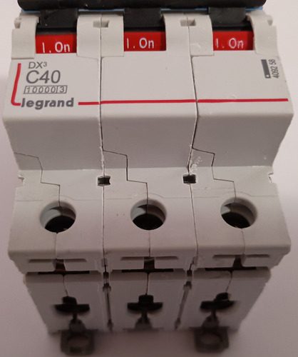 Interruptor Automatico 3p 40a Curva C 15ka 409258 Legrand