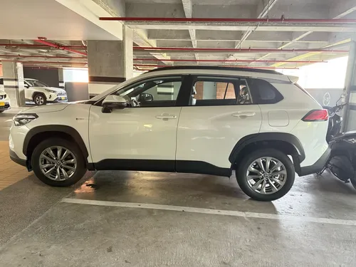 Toyota Corolla Cross Xei Híbrida