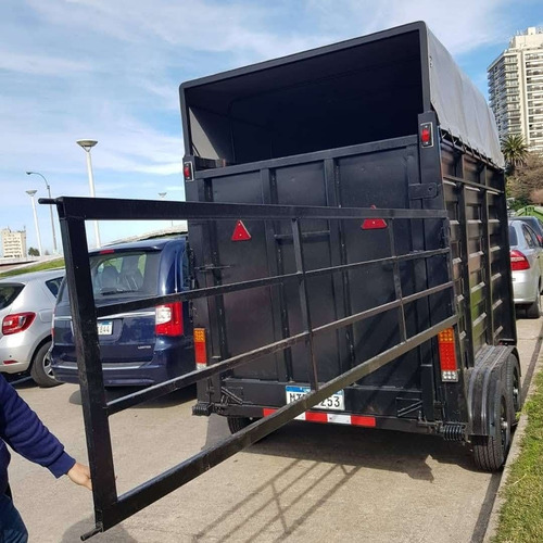 Imagen 2 de 10 de Alquiler O Fletes Trailler Caballos Y/o Vehículos, Mudanzas.