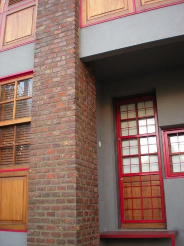 Imagen 2 de 10 de Departamento Tipo Casa En Alquiler En Barrio Parque