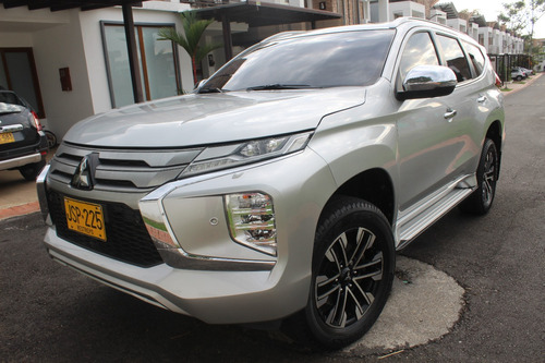 Mitsubishi Montero 3.0 178 hp