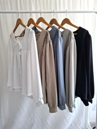 Blusa Con Broderi Mangas Largas - Talle Grande Especial