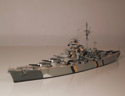 Buque Airfix  Bismarck 1:600 Battleship Armable 