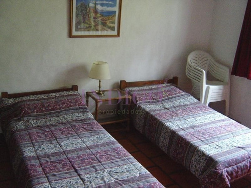 Muy Buena Casa En Venta Y Alquiler En La Zona Mas Linda De Montoya.- Ref: 251