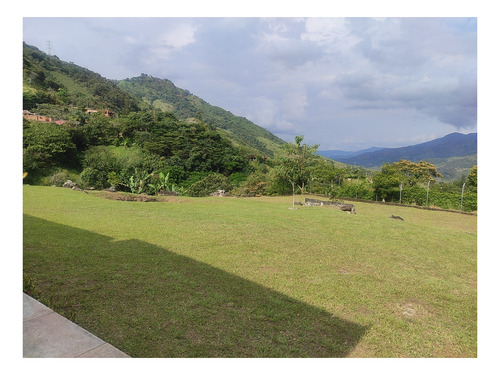 Imagen 5 de 10 de Finca Espectacular En Barbosa Cerca A La Autopista