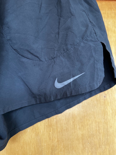 Nike Running Shorts Hombre - Negro (Usado)