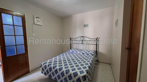 Apartamento En Alquiler En Los Mangos Con Planta Fm