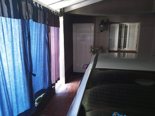Casa En Venta - 2 Dormitorios 2 Baños - Local - 334mts2 - Burzaco