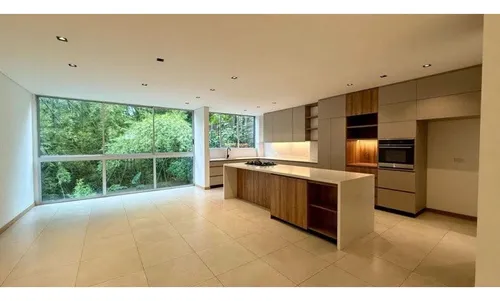 Casa Unifamiliar En Venta En Envigado Loma La Esmeralda