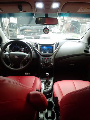 Hyundai HB20X 1.6 Premium Flex Aut. 5p