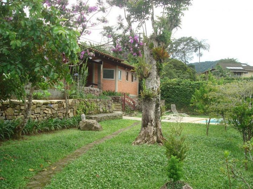 Casa Para Venda Em Teresópolis, Comary, 5 Dormitórios, 1 Suíte, 3 Banheiros - Cs1659_2-399750