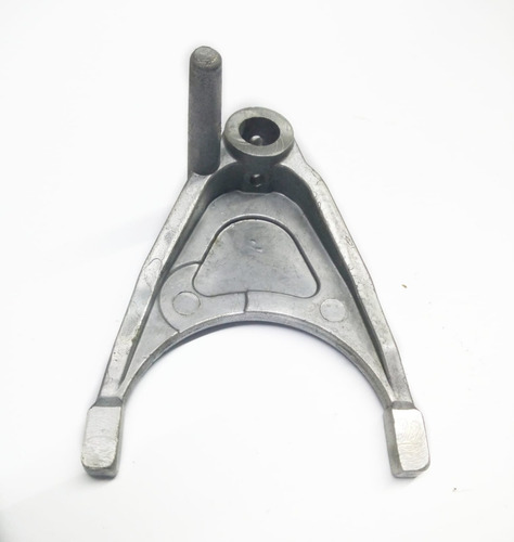 Versa Horquilla 5ta Transmision Std