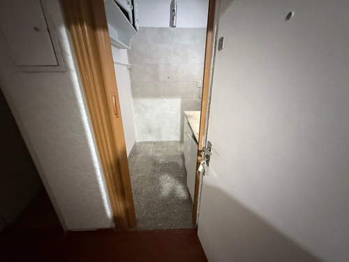 Alquiler Monoamb. Soriano 1238/103 Al Frente, Dividido, Coci