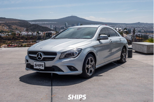 Mercedes-Benz Clase CLA 1.6 200 Sport At