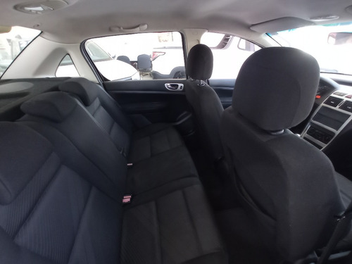 Peugeot 307 1.6 PRESENCE 16V FLEX 4P MANUAL