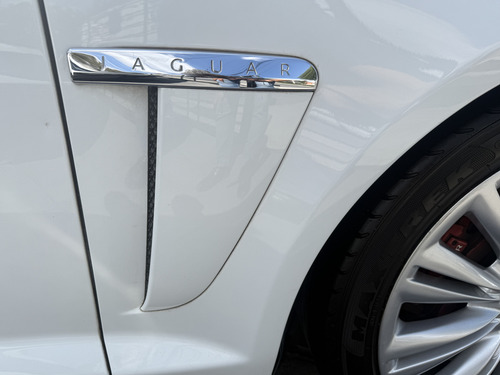 Jaguar XF 3.0 4p Luxury V6 /t At