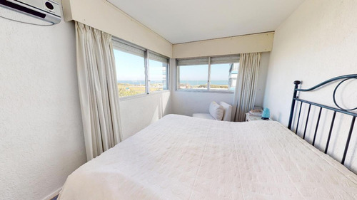 Imagen 13 de 22 de Apartamento - Punta Del Este. 3 Dormitorios Y Vista Al Mar