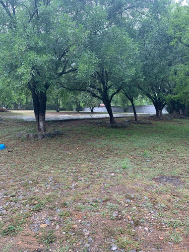 Quinta En Venta En Los Cavazos En Santiago