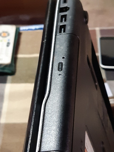 Computadora Compaq Portatil Usada Para Cambio De Bateria