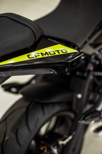 Imagen 10 de 25 de Nueva Cfmoto 400 Nk Lidermoto No Dominar 400