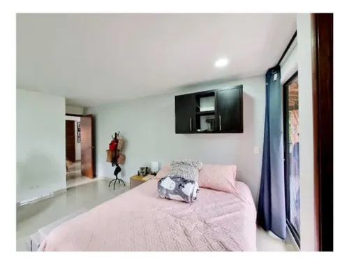 Rhbr-13154 Casa De 2 Niveles Transv Intermedia Envigado