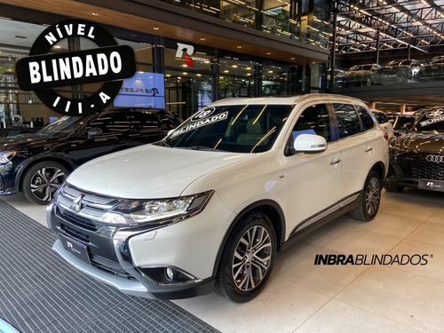 Mitsubishi Outlander 3.0 GT 4X4 V6 24V GASOLINA 4P AUTOMÁTICO
