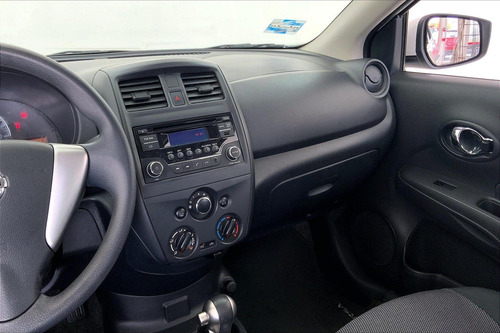 Imagen 6 de 25 de Nissan Versa Sedan 4 Pts Sense Ta A/ac Ve