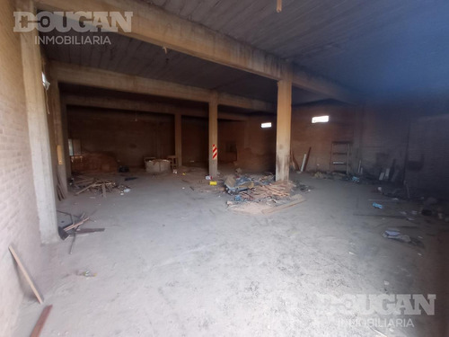 Imagen 3 de 5 de Depósito - Carpinteria