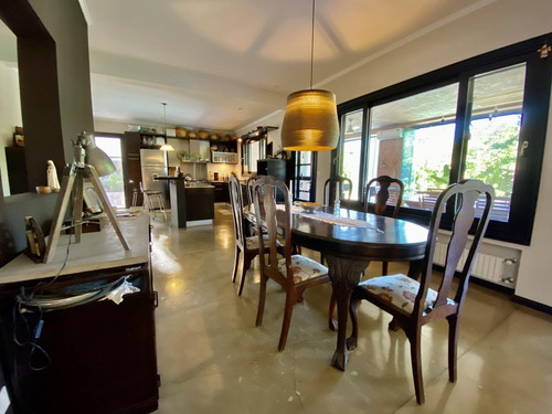 Casa - Marina Canestrari