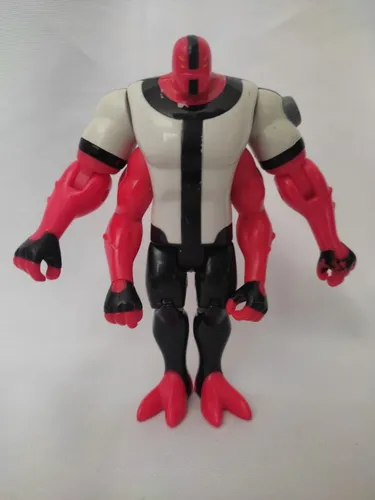 Muñeco cuatro 2025 brazos ben 10