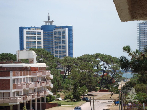 Departamento Venta Punta Del Este- Ref: 30130